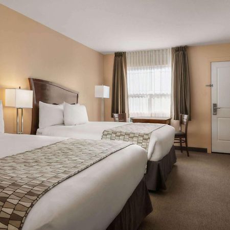 Travelodge By Wyndham Pincher Creek Luaran gambar