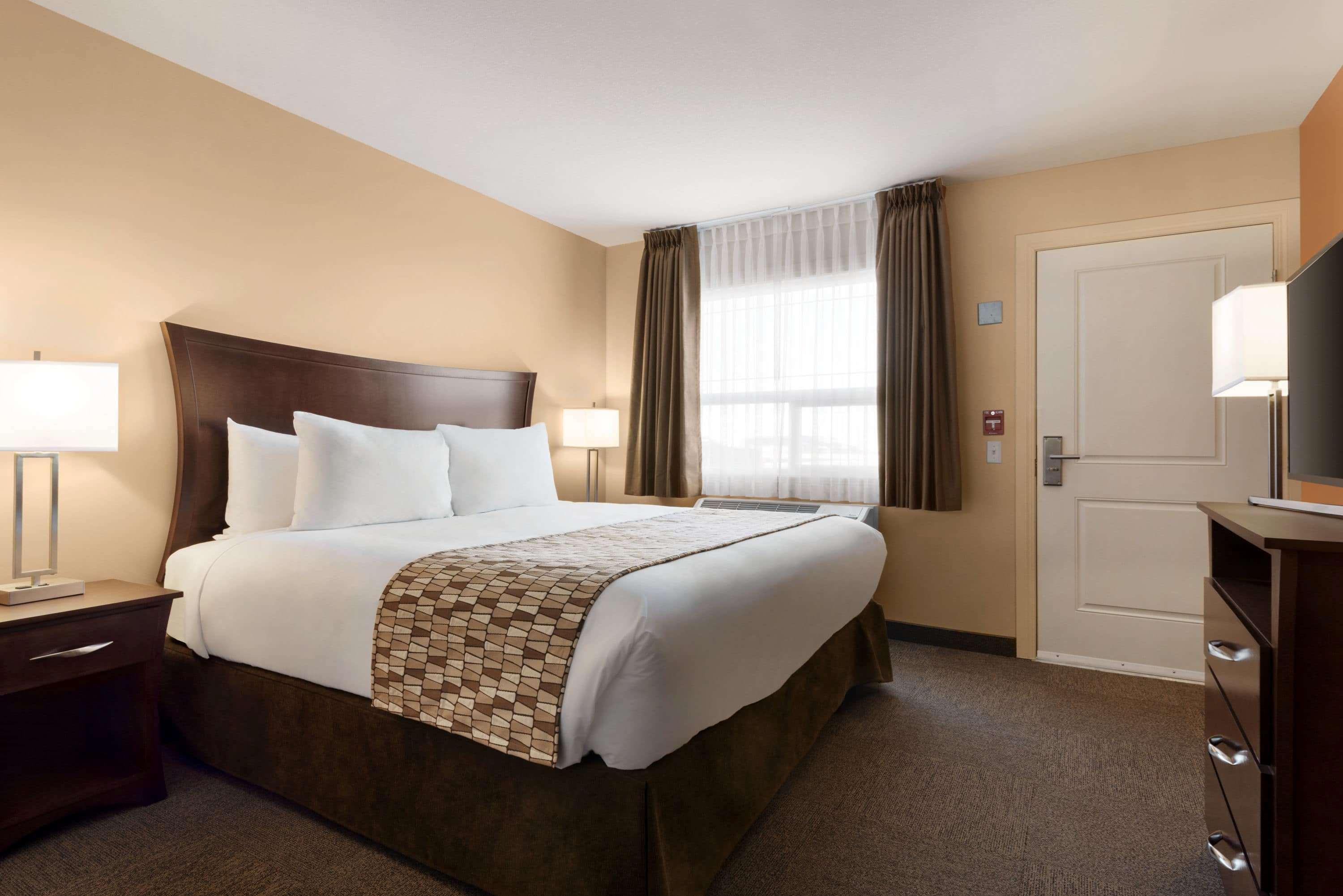 Travelodge By Wyndham Pincher Creek Luaran gambar