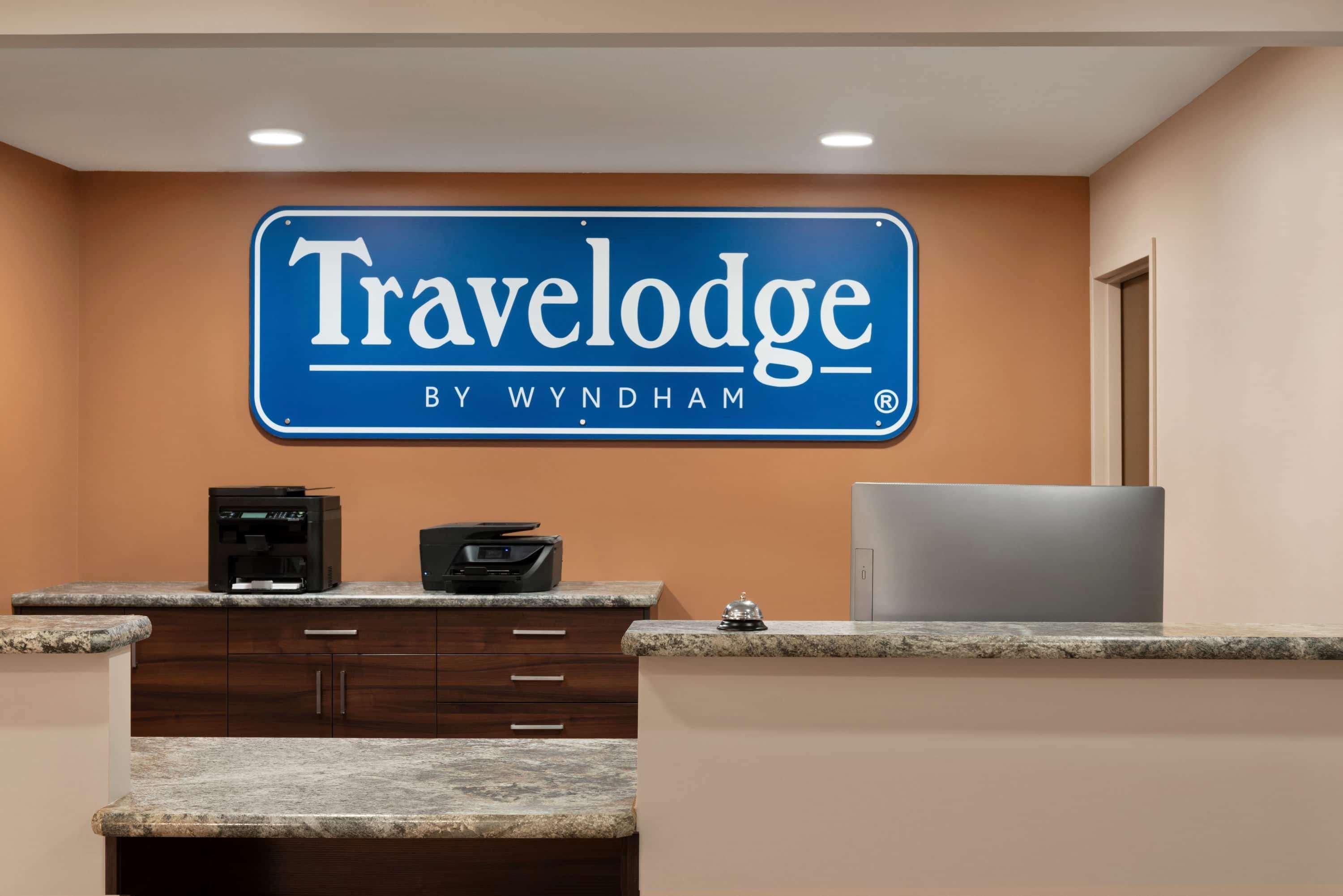 Travelodge By Wyndham Pincher Creek Luaran gambar